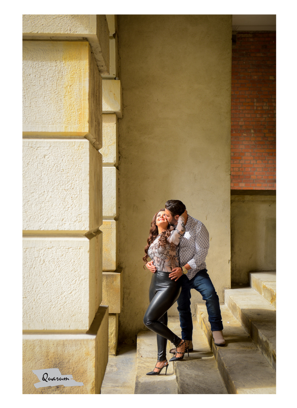 osgood hall toronto, engagement photos, luxury weddings, quarum photo video
