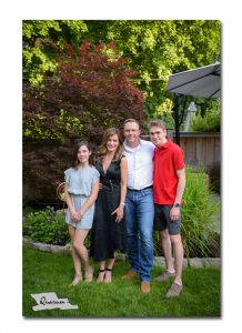 mothers day family shoot, covid 19 mothers day, quarantine family shoot mothers day toronto, toronto wedding photo video, quarum photo video